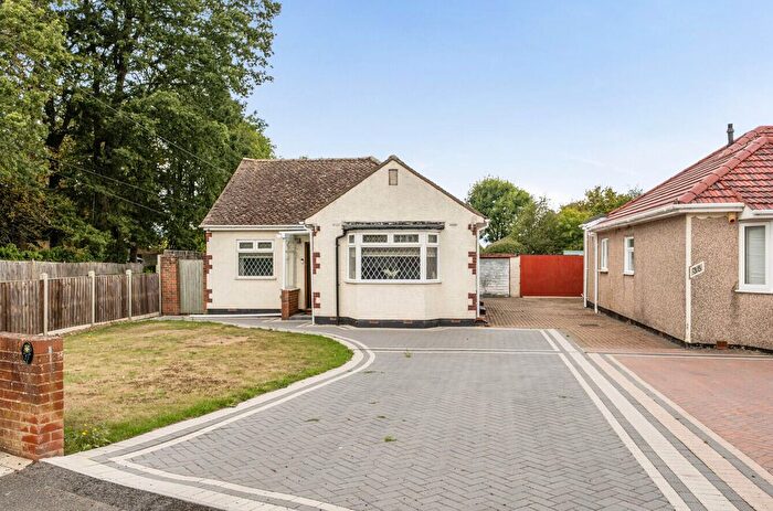 2 Bedroom Detached Bungalow For Sale In Church Road, Biggin Hill, Westerham, TN16