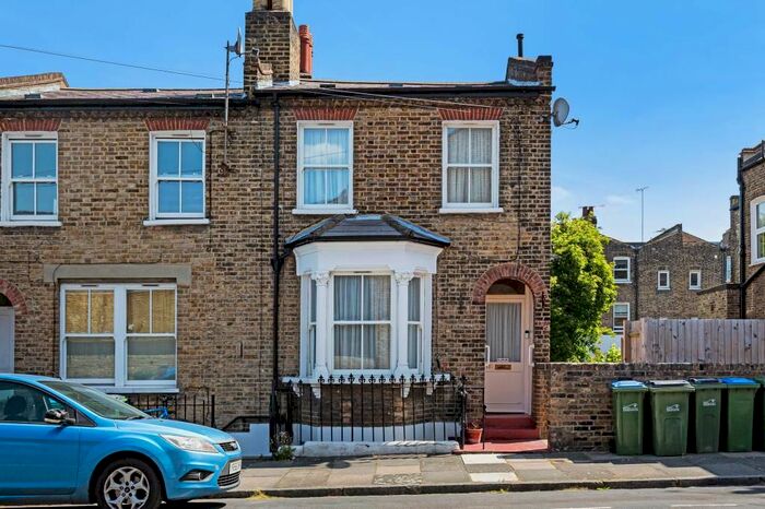 1 Bedroom Flat To Rent In Tuskar Street, London, SE10