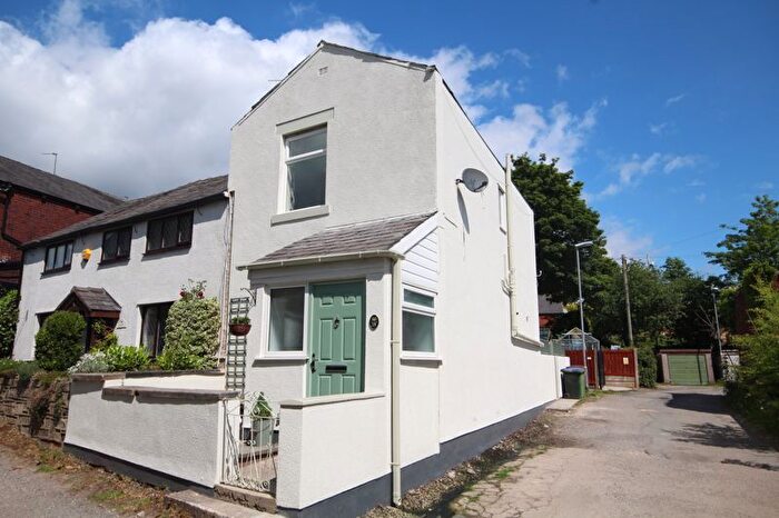 2 Bedroom Semi Detached House To Rent In Dixon Fold, Bamford, Rochdale, OL11