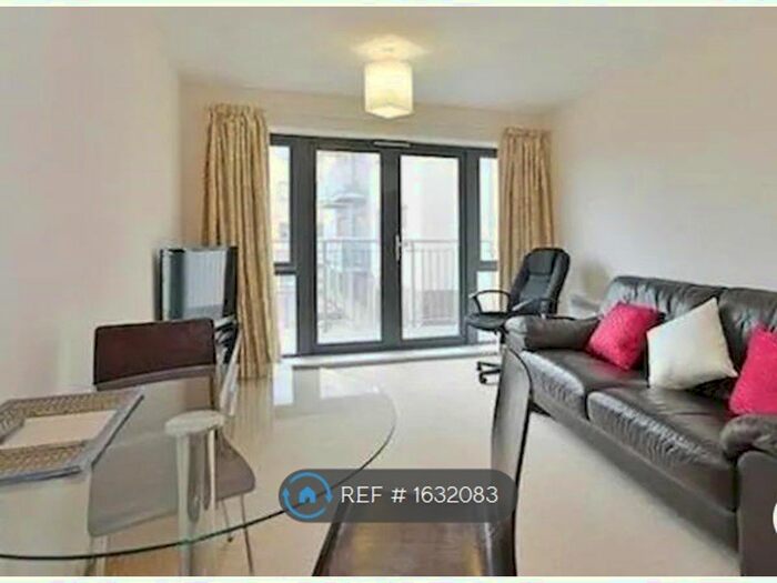 1 Bedroom Flat To Rent In Thomas Fyre Drive, London, E3