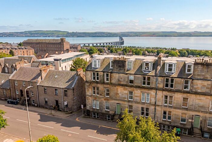 2 Bedroom Flat For Sale In A Perth Road, Dundee, DD2