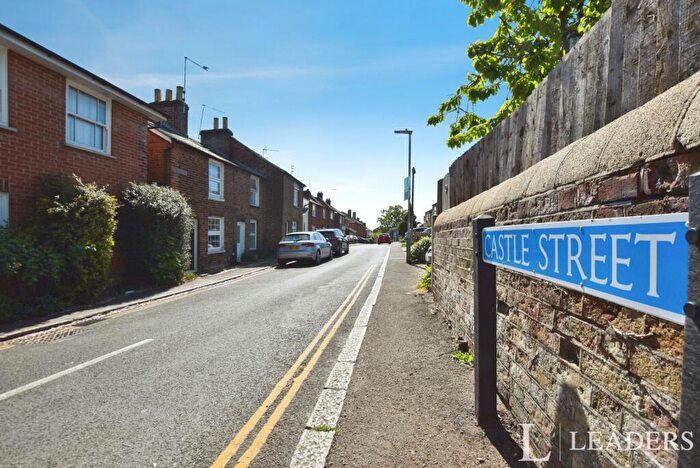 1 Bedroom Terraced House To Rent In Castle Street, Bishop`s Stortford, CM23