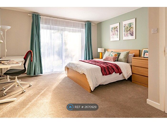 4 Bedroom End Terrace House To Rent In Cannon Hill Road, Coventry, CV4