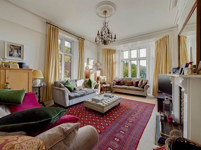 5 Bedroom Detached House For Sale In Croft Bank, Malvern, WR14