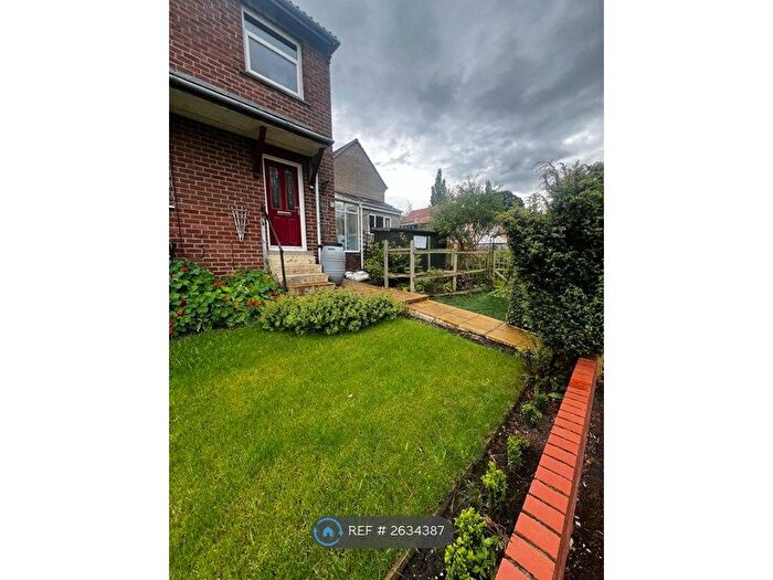 3 Bedroom Semi-Detached House To Rent In Shibdon Crescent, Newcastle-Upon-Tyne, NE21