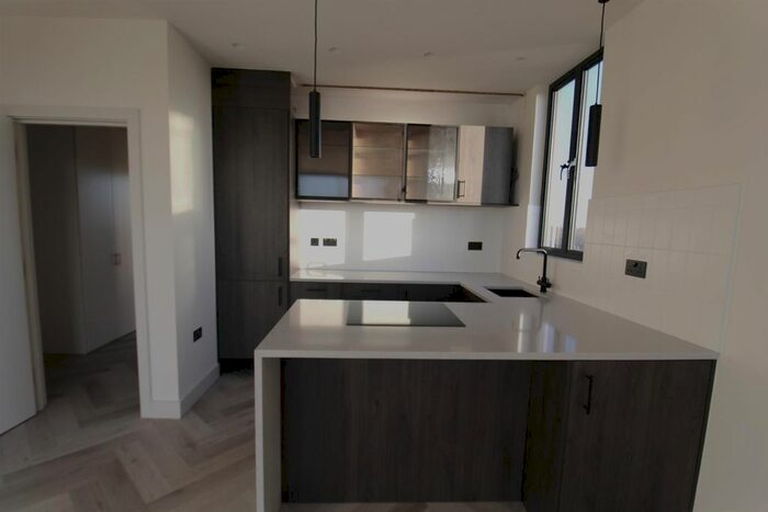 1 Bedroom Flat To Rent In Williams Grove, London, N22