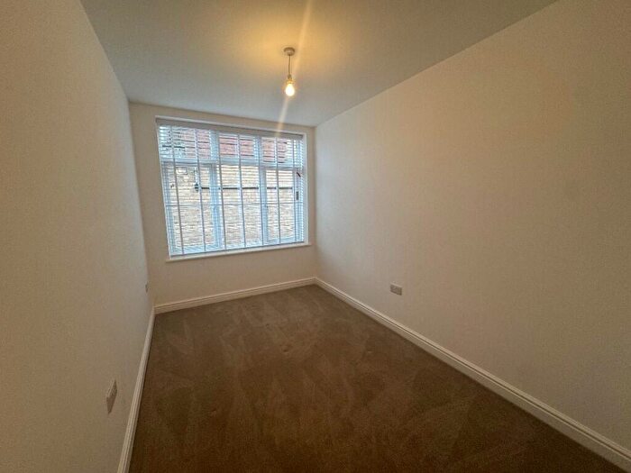 1 Bedroom Flat To Rent In Flat, A Christchurch Road, Bournemouth, Dorset, BH1