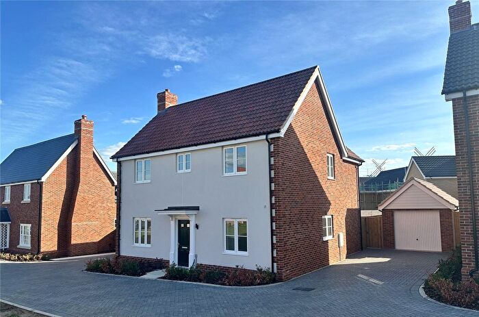 4 Bedroom Detached House For Sale In London Road, Beccles, Suffolk, NR34