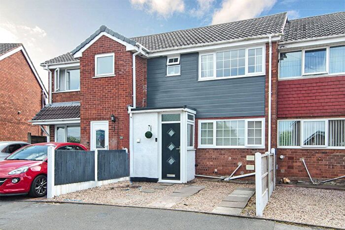 3 Bedroom Terraced House For Sale In Summerfield Road, Burntwood, WS7
