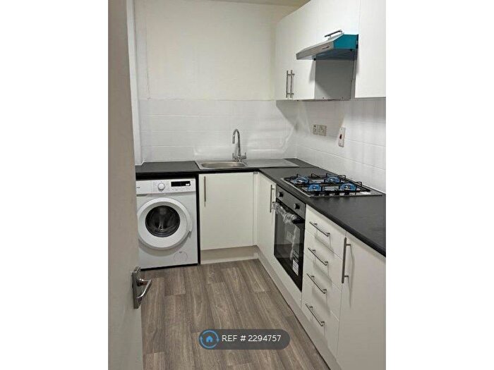 1 Bedroom Flat To Rent In East Lane, Wembley, HA9