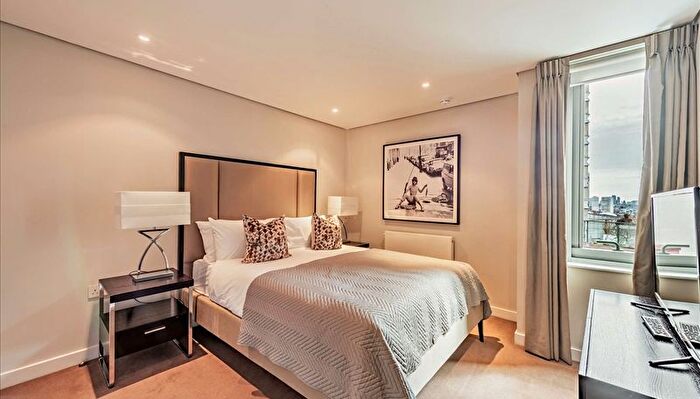 3 Bedroom Flat To Rent In Merchant Square East, London, W2