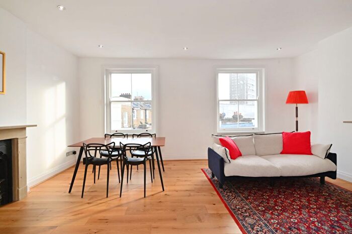 1 Bedroom Flat To Rent In Horbury Crescent, W11