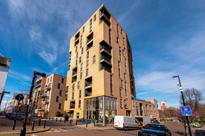 2 Bedroom Flat To Rent In Batavia Road, New Cross, London, SE14