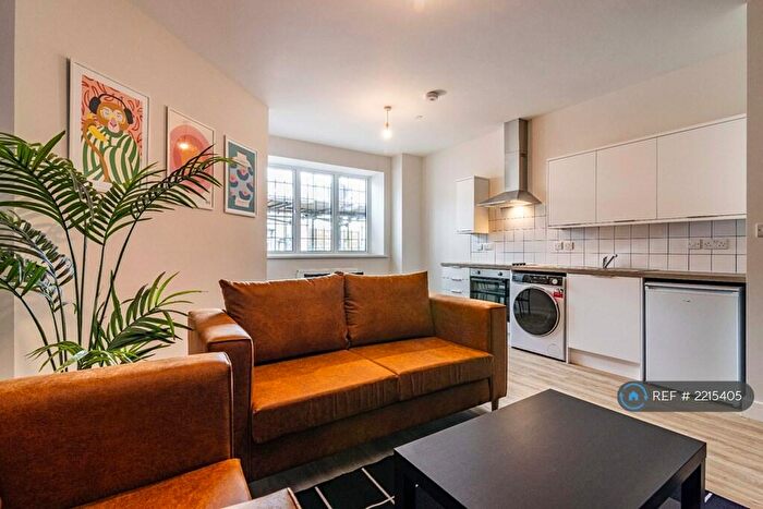 1 Bedroom Flat To Rent In A St Sepulchre Gate West, Doncaster, DN1