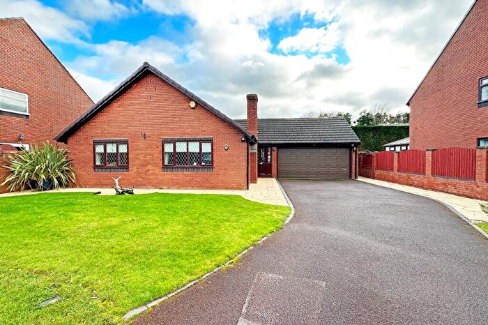 3 Bedroom Detached Bungalow For Sale In Minster Close, Knowle, B93