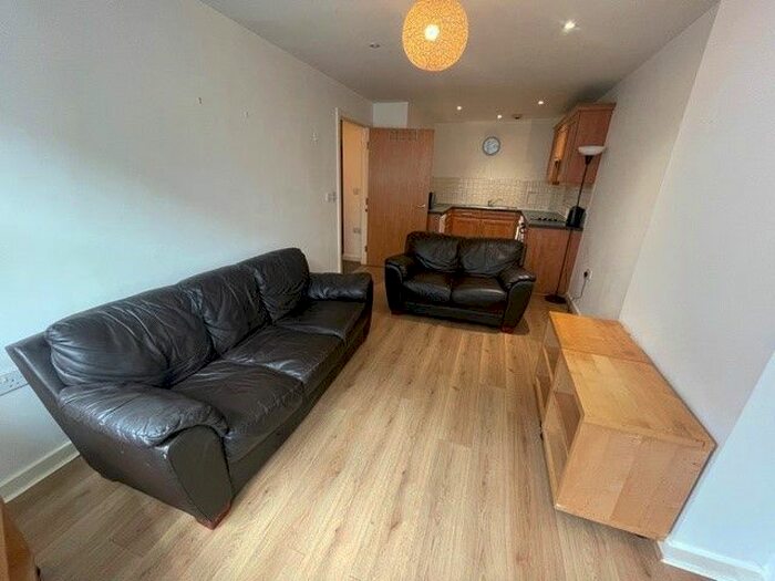 2 Bedroom Flat To Rent In Montana House, Princess Street, Manchester, M1