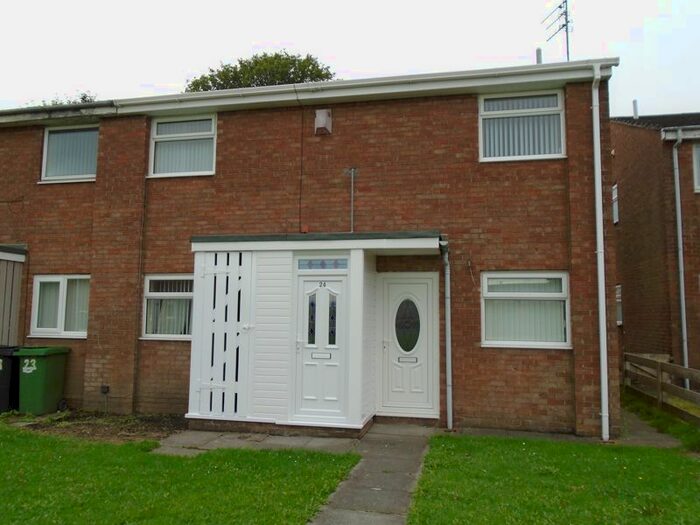 2 Bedroom Flat To Rent In Blagdon Court, Bedlington, NE22