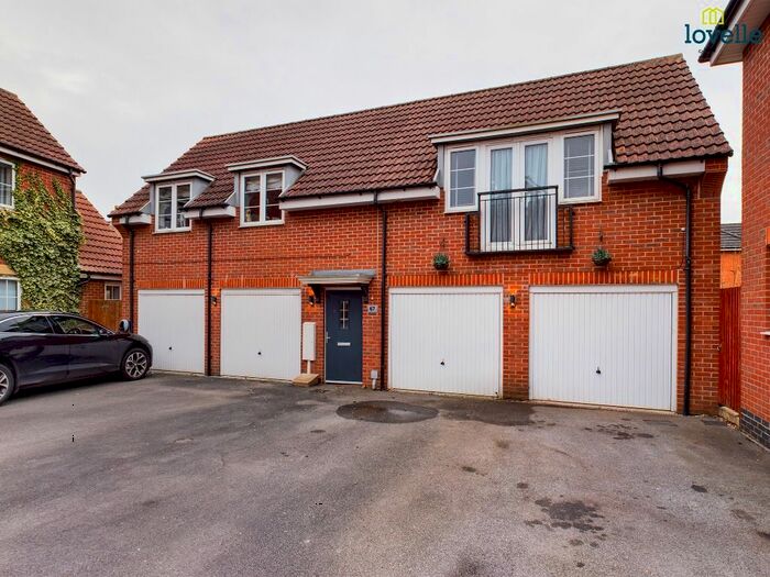 2 Bedroom Detached House To Rent In Gabriel Crescent, Lincoln, LN2