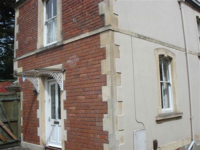 3 Bedroom Detached House To Rent In Coach House, Cotham Road, BS6