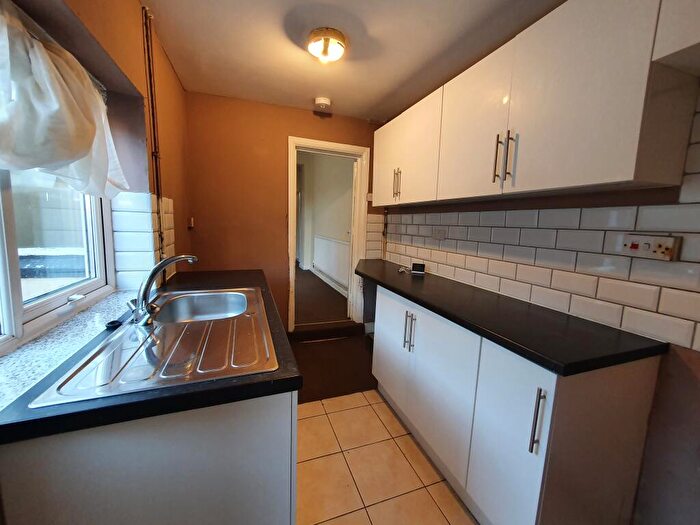 2 Bedroom Terraced House To Rent In King William Street; Tunstall;, ST6