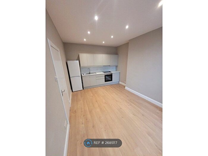 1 Bedroom Flat To Rent In Peffer Street, Edinburgh, EH16