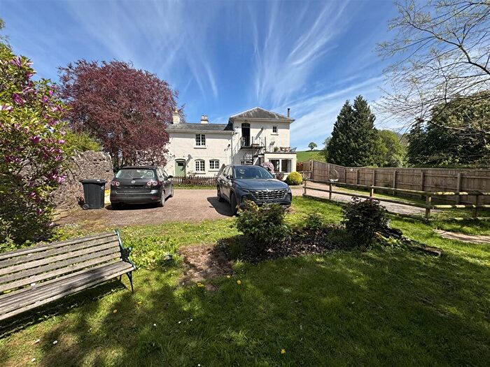 3 Bedroom Flat For Sale In Lea, HR9