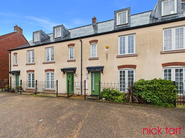 3 Bedroom Terraced House To Rent In Smallhill Road, Telford, TF4