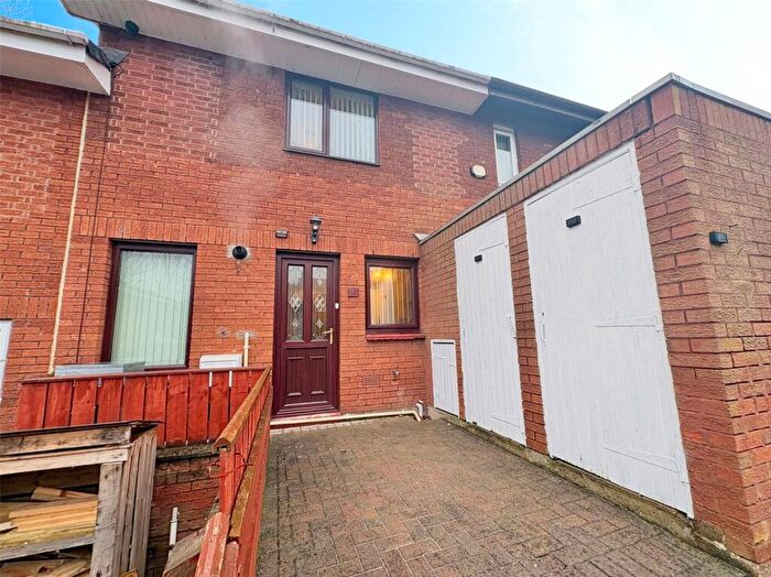 3 Bedroom House To Rent In Burnopfield Road, Rowlands Gill, Newcastle-Upon-Tyne, NE39