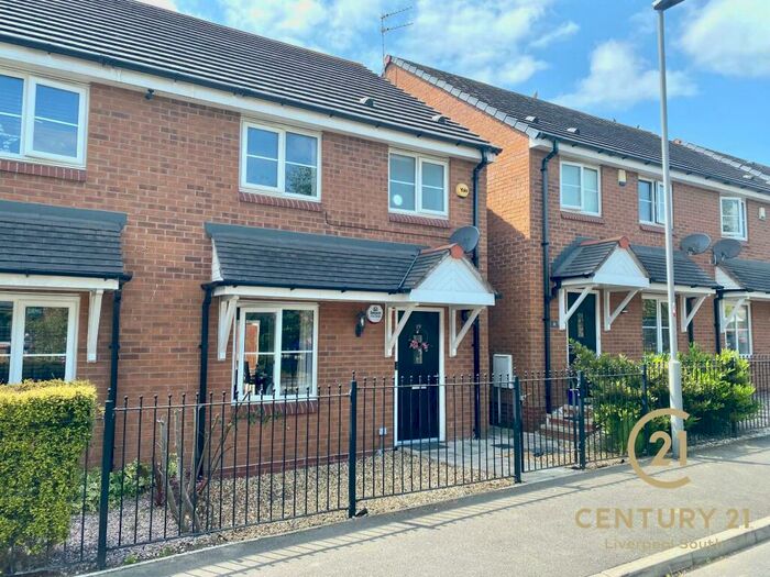3 Bedroom Semi-Detached House To Rent In Lightstream Drive, L24