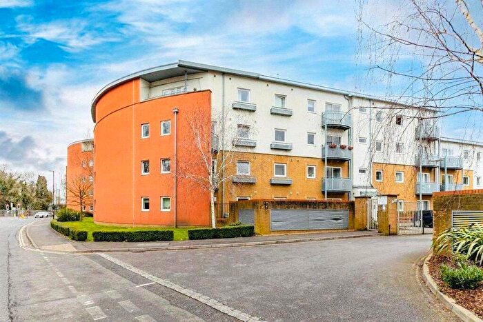 2 Bedroom Apartment To Rent In Morgan House, Trafalgar Gardens, Three Bridges, West Sussex, RH10