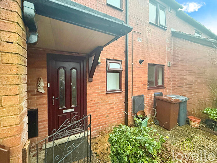 2 Bedroom Flat To Rent In Edgehill, Lincoln, LN5