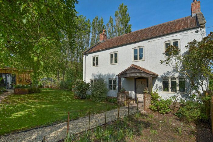 4 Bedroom Detached House For Sale In Nyland, Wedmore, BS27