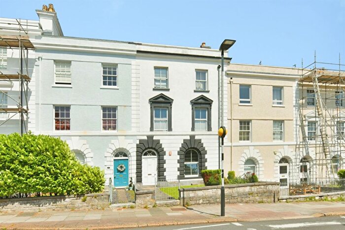 2 Bedroom Flat For Sale In Molesworth Road, Stoke, Plymouth, PL3