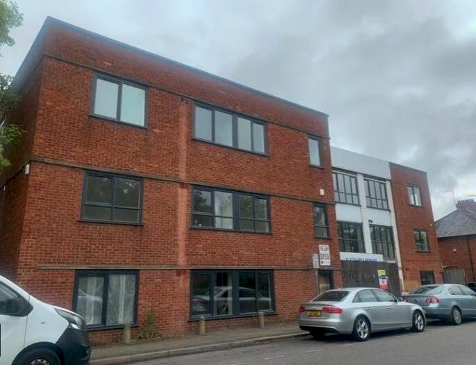 2 Bedroom Flat To Rent In Victoria House, High Wycombe, Buckinghamshire, Victoria House, High Wycombe, Buckinghamshire, HP11