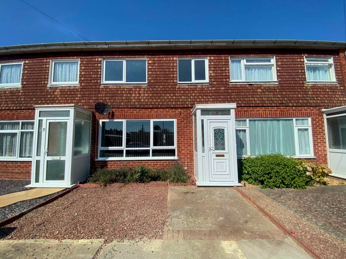 4 Bedroom House To Rent In Felix Road, Gosport, PO12