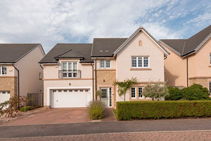 5 Bedroom Detached House For Sale In Eeles Mount, North Berwick, East Lothian, EH39