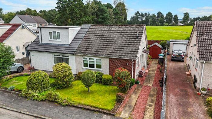 2 Bedroom Semi-Detached Bungalow For Sale In Credon Drive, Cairnhill, Airdrie, ML6