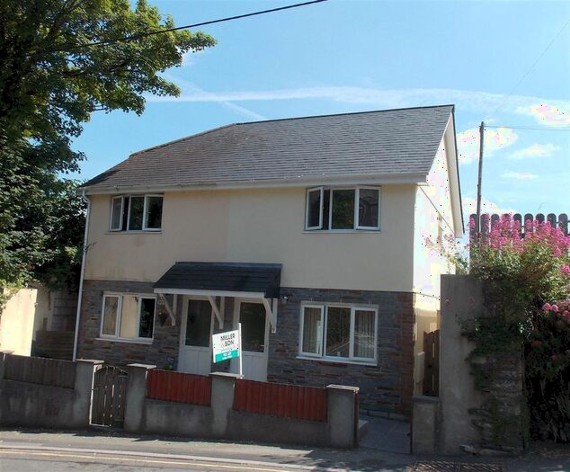 2 Bedroom Semi-Detached House To Rent In Race Hill, Launceston, PL15