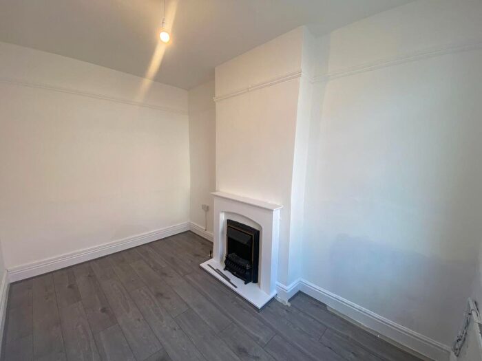 3 Bedroom Terraced House To Rent In Park Street, Coventry, CV6