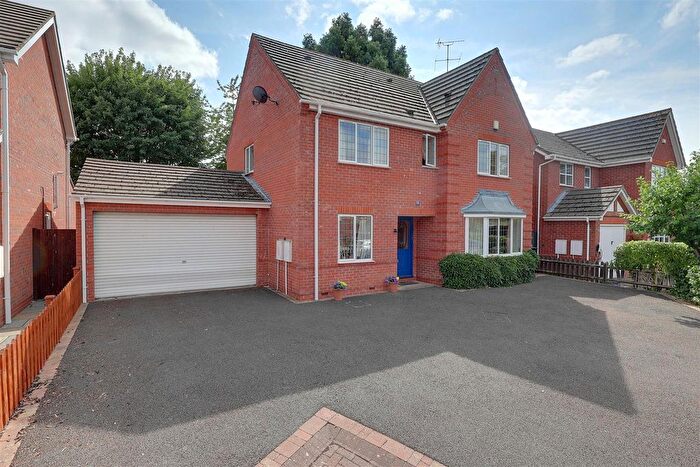 4 Bedroom Detached House For Sale In Prices Ground, Abbeymead, Gloucester, GL4