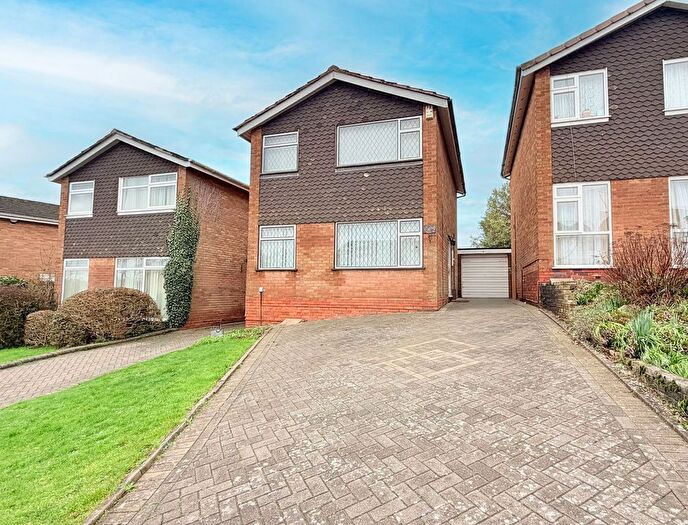 3 Bedroom Detached House For Sale In Mountford Road, Shirley, B90