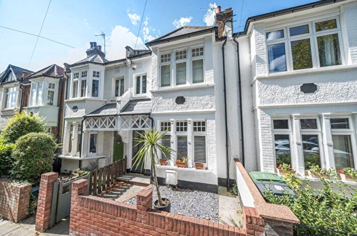 4 Bedroom Terraced House To Rent In Nightingale Lane, London, N8