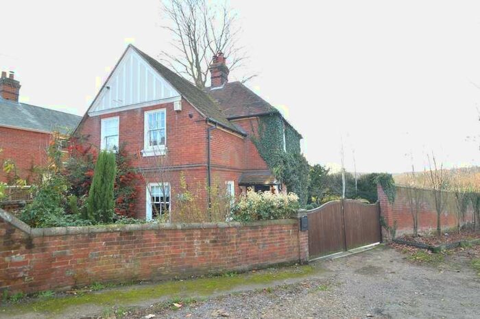 3 Bedroom Detached House To Rent In Hedingham Road, Halstead, CO9