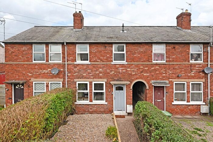 3 Bedroom Terraced House To Rent In Rawdon Avenue, York, North Yorkshire, YO10