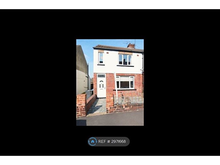3 Bedroom End Terrace House To Rent In Driver St, Sheffield, S13