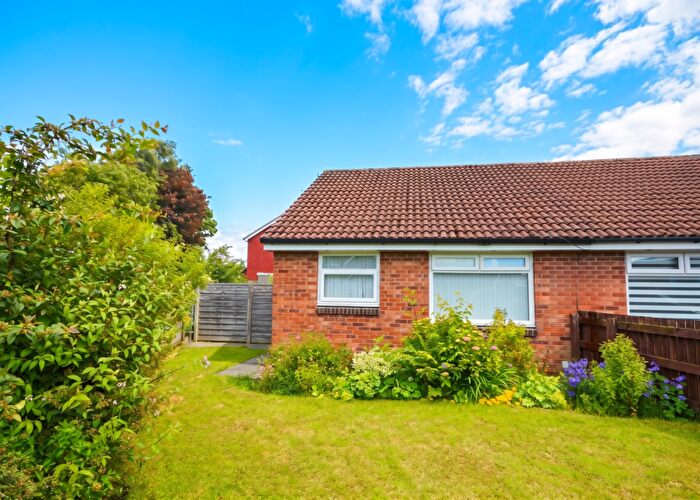2 Bedroom Semi-Detached House For Sale In Farringdon Drive, Radcliffe, M26