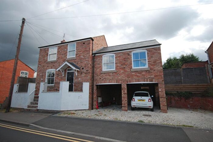 4 Bedroom Property To Rent In Heathcote Road, Leamington Spa, CV31