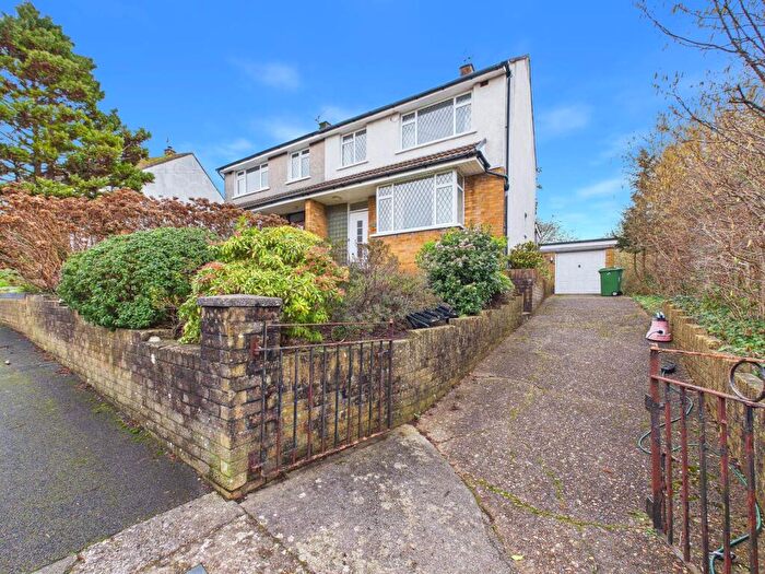 3 Bedroom Semi Detached House For Sale In Mayflower Avenue, Llanishen, Cardiff, CF14