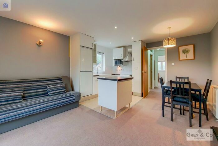 1 Bedroom Apartment To Rent In Harp Island Close Neasden London, NW10