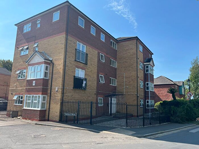 2 Bedroom Flat To Rent In Mallard Mews, South Elmsall, WF9